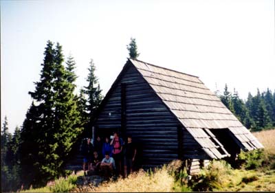 Turistická útulňa na Andrejcové zvenčí